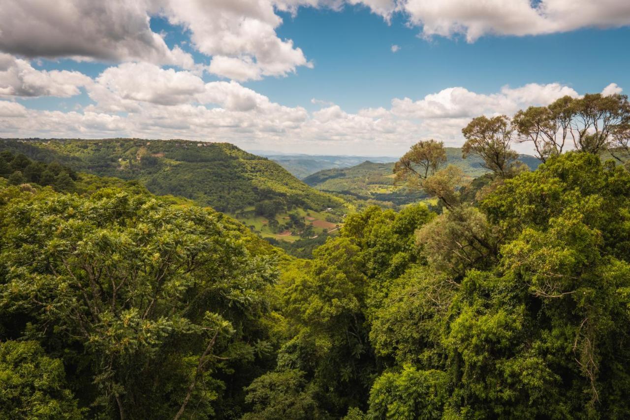 Suites Refugio Do Vale Грамаду Экстерьер фото